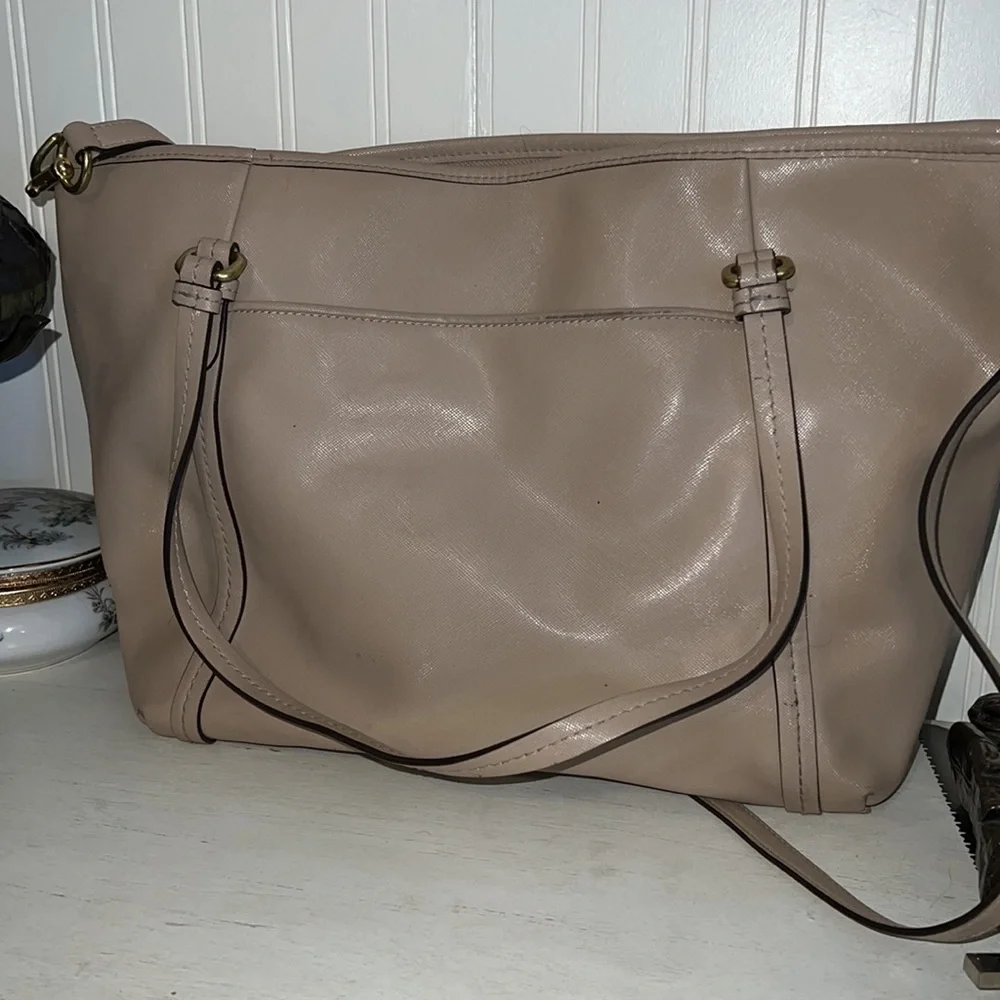 Coach Peyton leather pocket tote bag purse F25667 - Picture 3 of 8